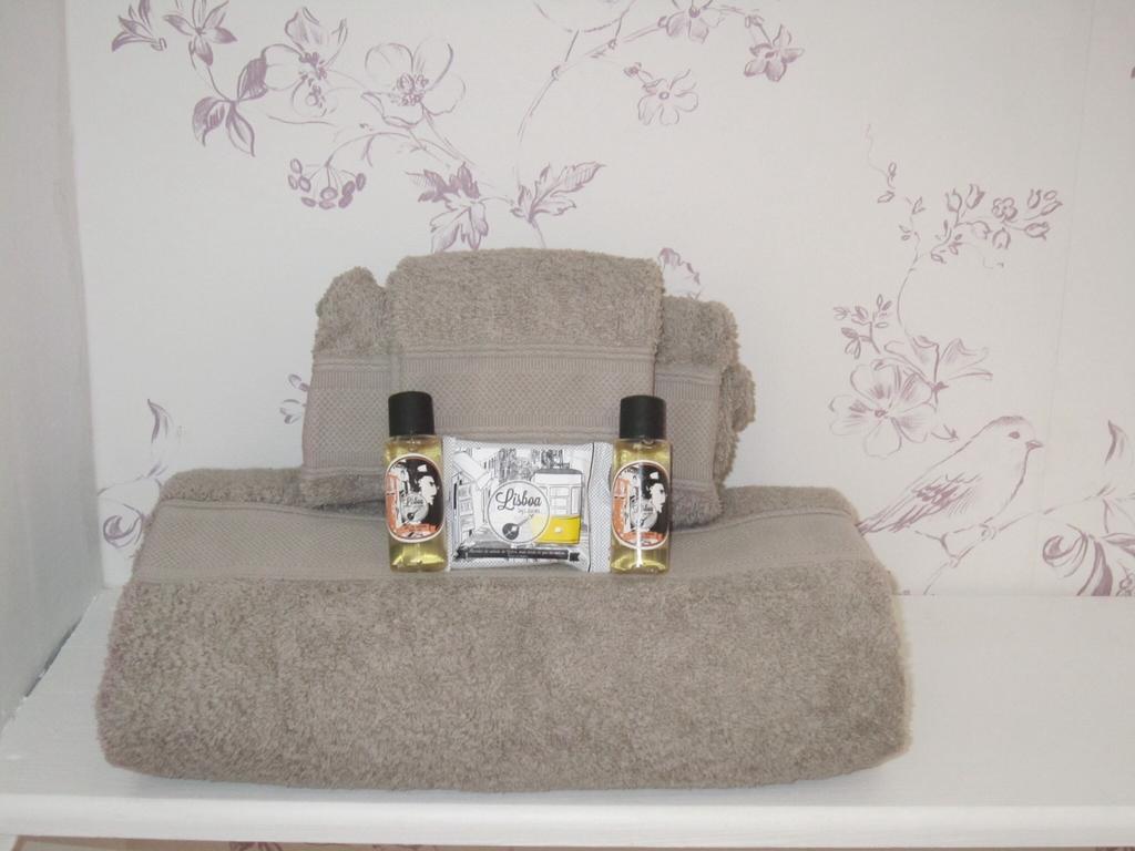 Shabby Chic Bairro Alto Apartment ลิสบอน ห้อง รูปภาพ